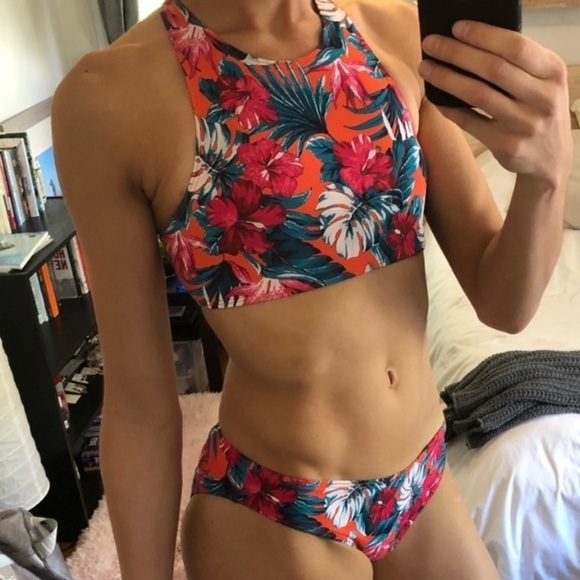 Nordstrom Swimwear Bikini Top and Bottom Size Medium - Picture 2 of 10